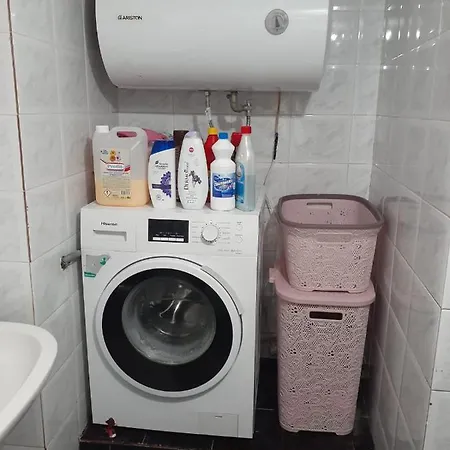 Alloggio in famiglia Haderi *
